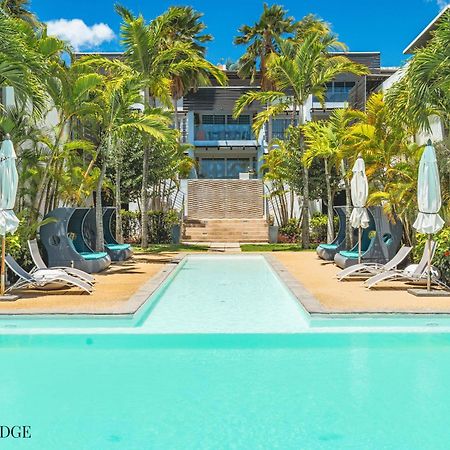 Kanope Bay - Holiday Beachfront Apartments Pointe aux Biches Bagian luar foto
